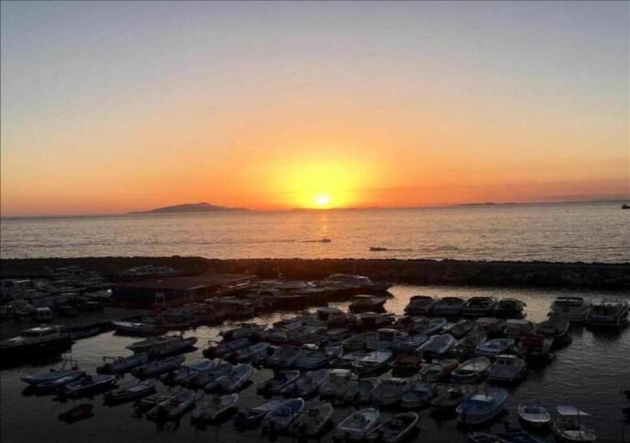 Relais Del Mare Con Terrazza Fronte Mare Free Parking Lägenhet Massa Lubrense Exteriör bild